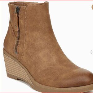 Dr. Scholl's Shoes Chloe Wedge Boots